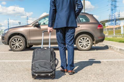 Přečtěte si rady a zkušenosti zákazníků různých brněnských společností nabízejících parkování u letiště, abyste nebyli nemile překvapeni.